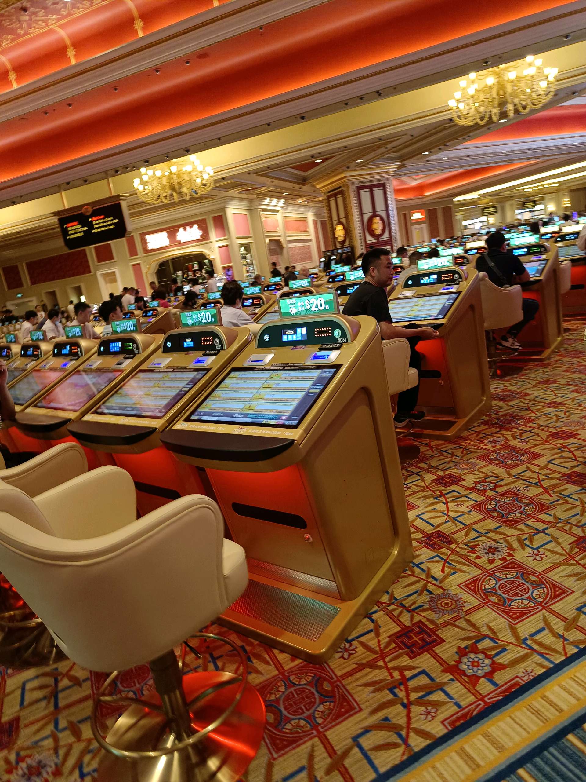G2E एशिया मेले में तीसरा दिन